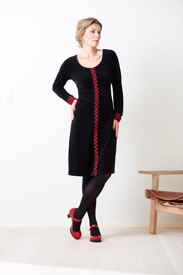 Charles Design - Kjole - Ingeborg Small