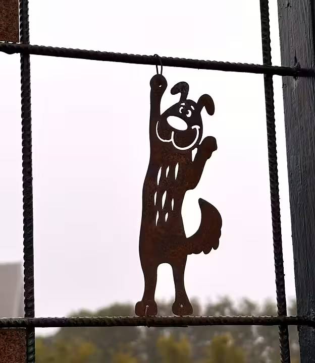 Dekoration til rionet Hund i cortenstål