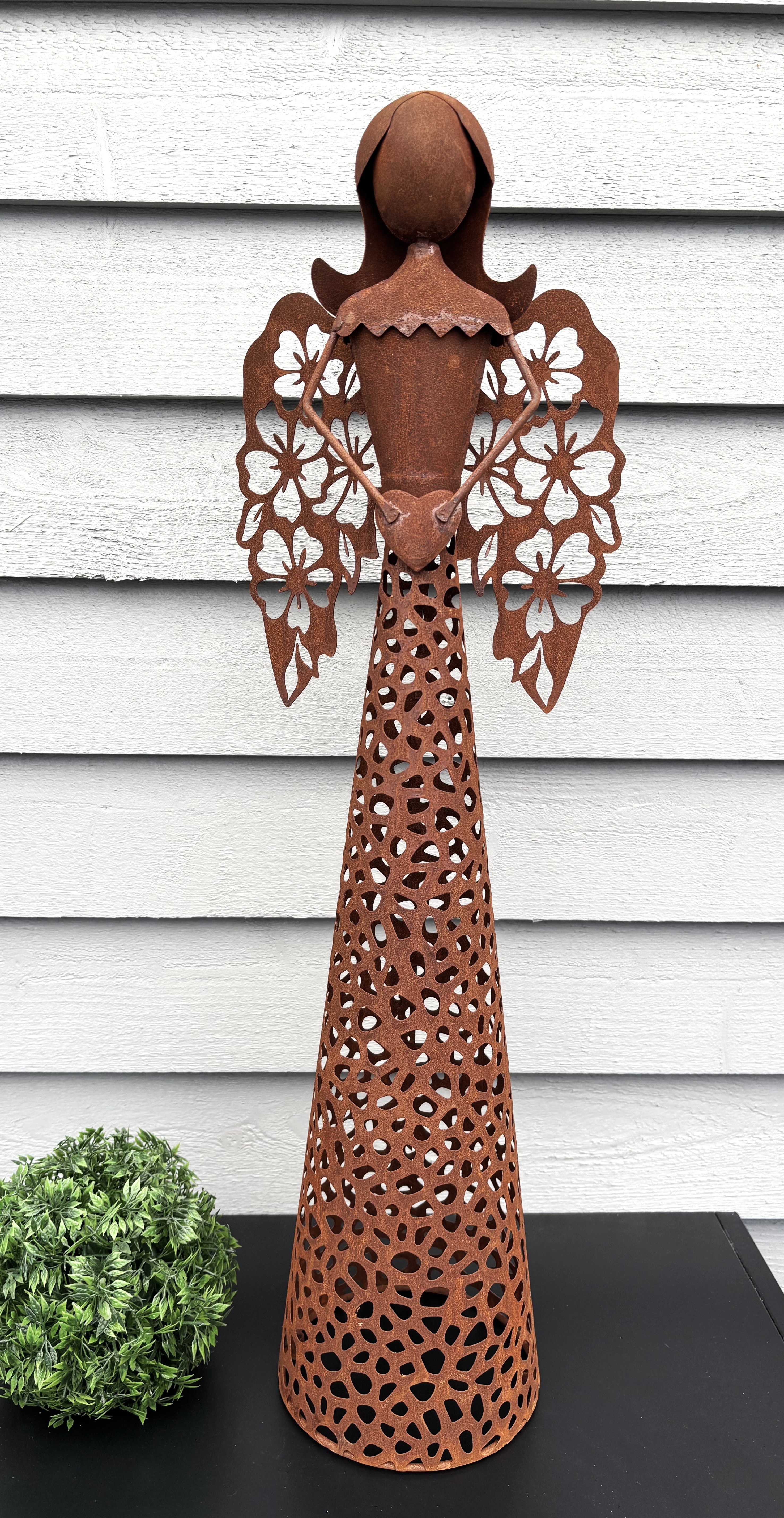 Havefigur Engel med blomstervinger H 62 cm