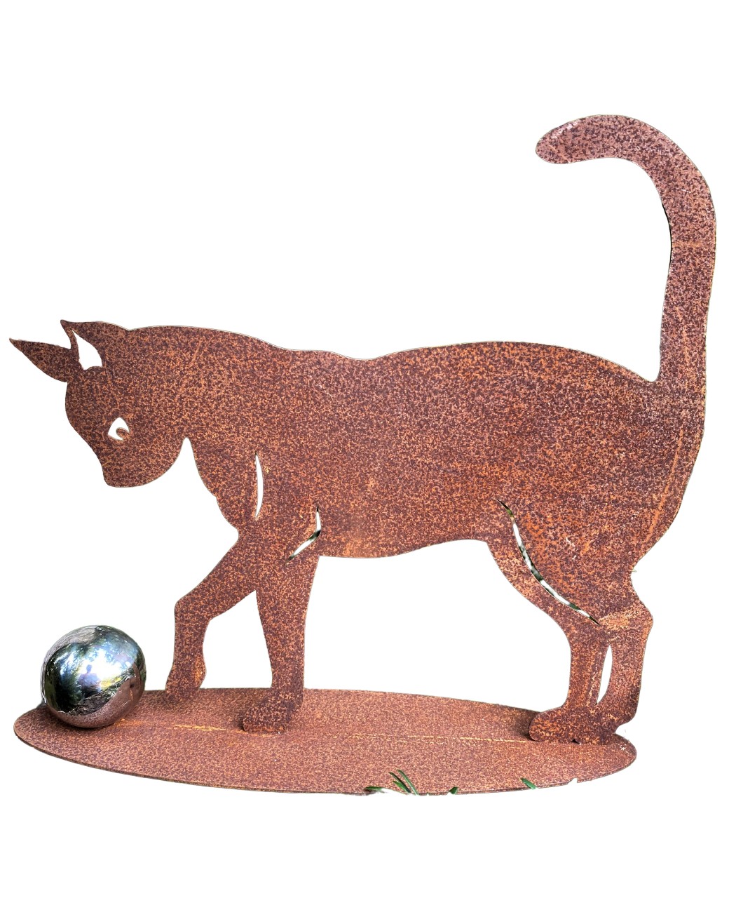 Havefigur - Katten Gustav med bold - Cortenstål havefigur