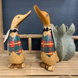 H�ndlavet Dcuk figur 