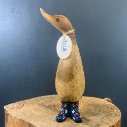 Dcuk tr� and med bl� st�vler