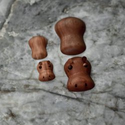 Enest�ende tr� design fra FableWood