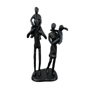 Figur - Familie figur i matsort jern - H 21 cm.