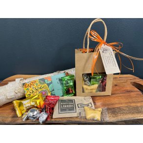 Gavekurv - Gavepose med lkkerier | 110 kr.