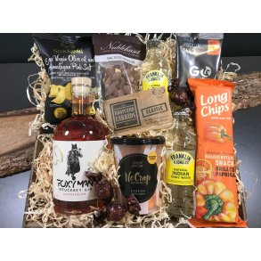 Gavekurv med Foxyman gin og hygge 