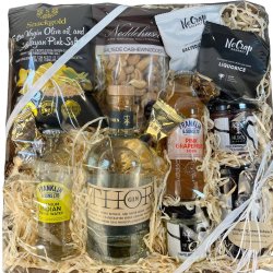 Gavekurv med gin og tapas