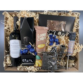 Gavekurv med metalfigur - Tagd�kker - T�mrer - Vin og hygge