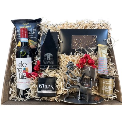 Gavekurv med metalfigur - Bygningskonstruktr - Multimediedesigner - Mand - Vin og hygge