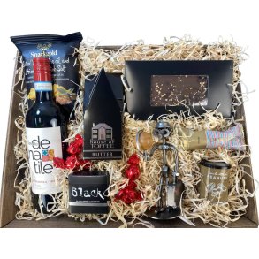 Gavekurv med metalfigur - Den rejselystne mand - Vin og hygge