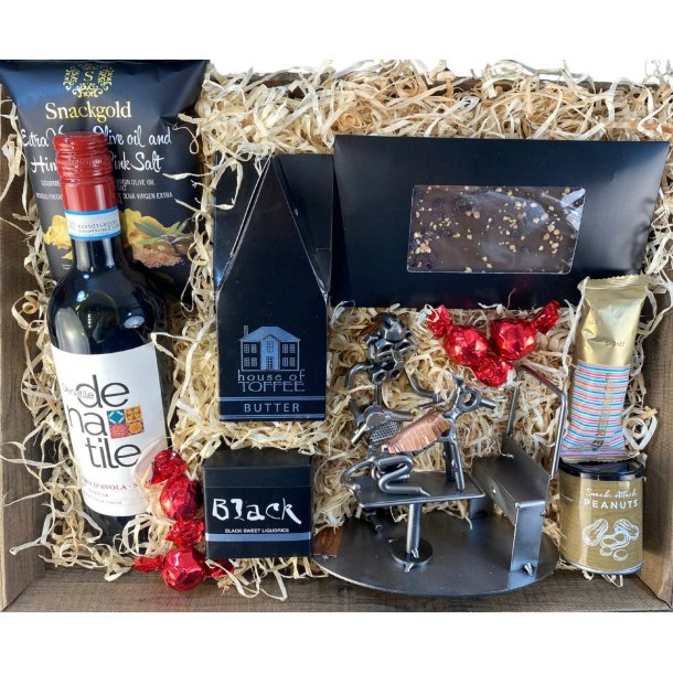 Gavekurv med metalfigur - Hundefris�r - Vin og hygge