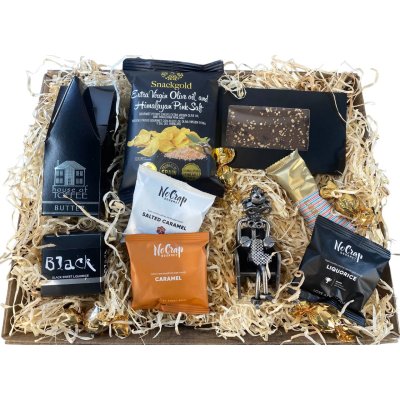 Gavekurv med metalfigur - Kvinde der strikker - lkkerier 