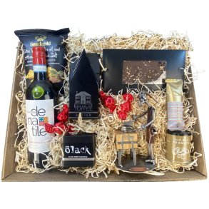 Gavekurv med metalfigur - Kvindelig Butiksslagter - Vin og hygge