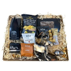 Gavekurv med metalfigur - Kvindelig landmand - L�kkerier