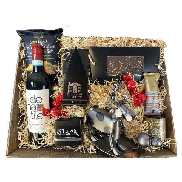 Gavekurv med metalfigur - Kvindelig landmand - Vin og hygge