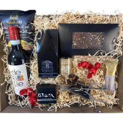 Gavekurv med metalfigur - Landmand i Trilleb�r - Vin og hygge