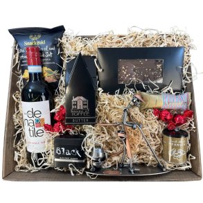 Gavekurv med metalfigur - Mandlig Rengringsassistent - Vin og hygge