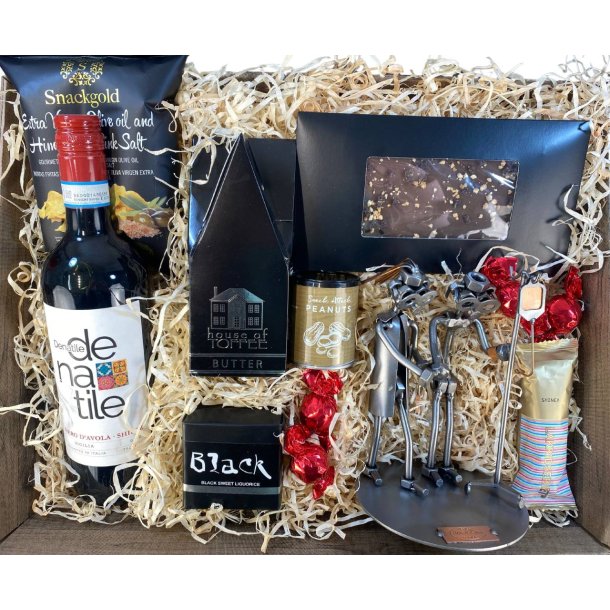 Gavekurv med metalfigur - Port�r - Kvindelig port�r - Vin og hygge