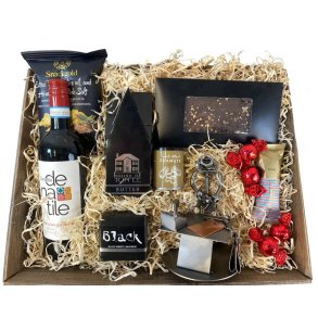 Gavekurv med metalfigur - Butiksassistent - Salgsassistent - Mand - Vin og hygge