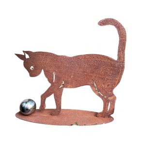 Havefigur - Katten Gustav med bold - Cortenstl havefigur