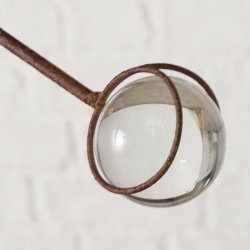 Havespyd � Kvinde med paraply � Drejende figur � H 160 cm