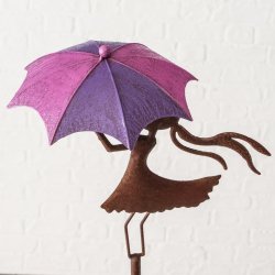 Havespyd � Kvinde med paraply � H�ndlavet � H 146 cm