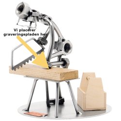 Gavekurv med metalfigur - Tmrer - Tmrersvend - Vin og hygge