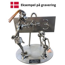 Gavekurv med metalfigur - Kvindelig L�rer - Underviser - L�kkerier