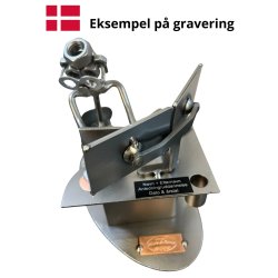 Gavekurv med metalfigur - Bygningskonstruktr - Multimediedesigner - Mand - l og hygge