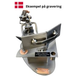 Gavekurv med metalfigur - Bygningskonstrukt�r - Multimediedesigner - Kvinde - L�kkerier