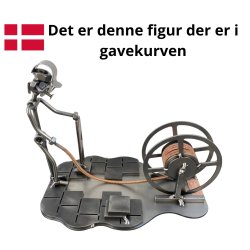 Gavekurv med metalfigur - Kabel- og ledningsarbejder - L�kkerier 