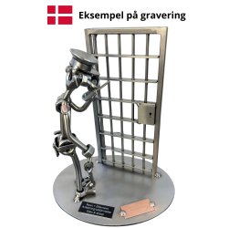 Metallfigur - F�ngelsevakt - F�ngselsfunktion�r