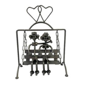 Metalfigur - Par i hngesofa