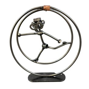 Metalfigur med symbolik � Balancekunst 