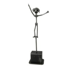 Metalfigur med symbolik � Triumfen | �jeblikket hvor dr�mmen bliver til virkelighed