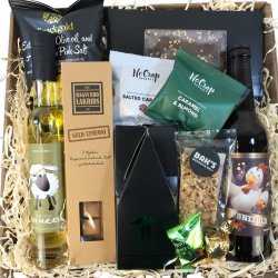 P�skekurv � En M�hhh � Snaps, �l &amp; p�skehygge