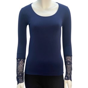 Tim og Simonsen - Bluse med blonde p rmerne - Navy 