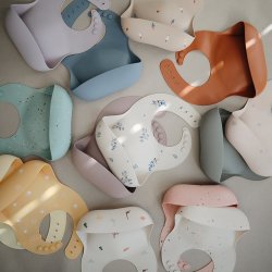 Mushie - Silikone Hagesmk Med Opsamler - Gul Med Sole